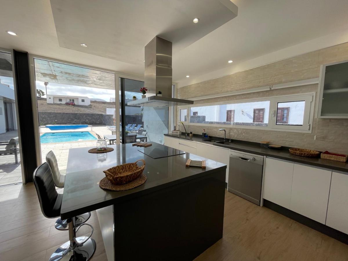 Eslanzarote Eco Villa Tony, Heated Pool, Jacuzzi, Sat Tv, Super Wifi La Costa ภายนอก รูปภาพ